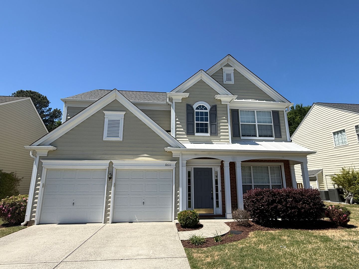 Charlotte House: 8611 Dennington Grove Lane