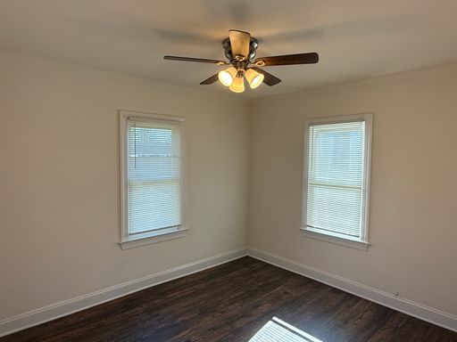 Listing photo thumbnail