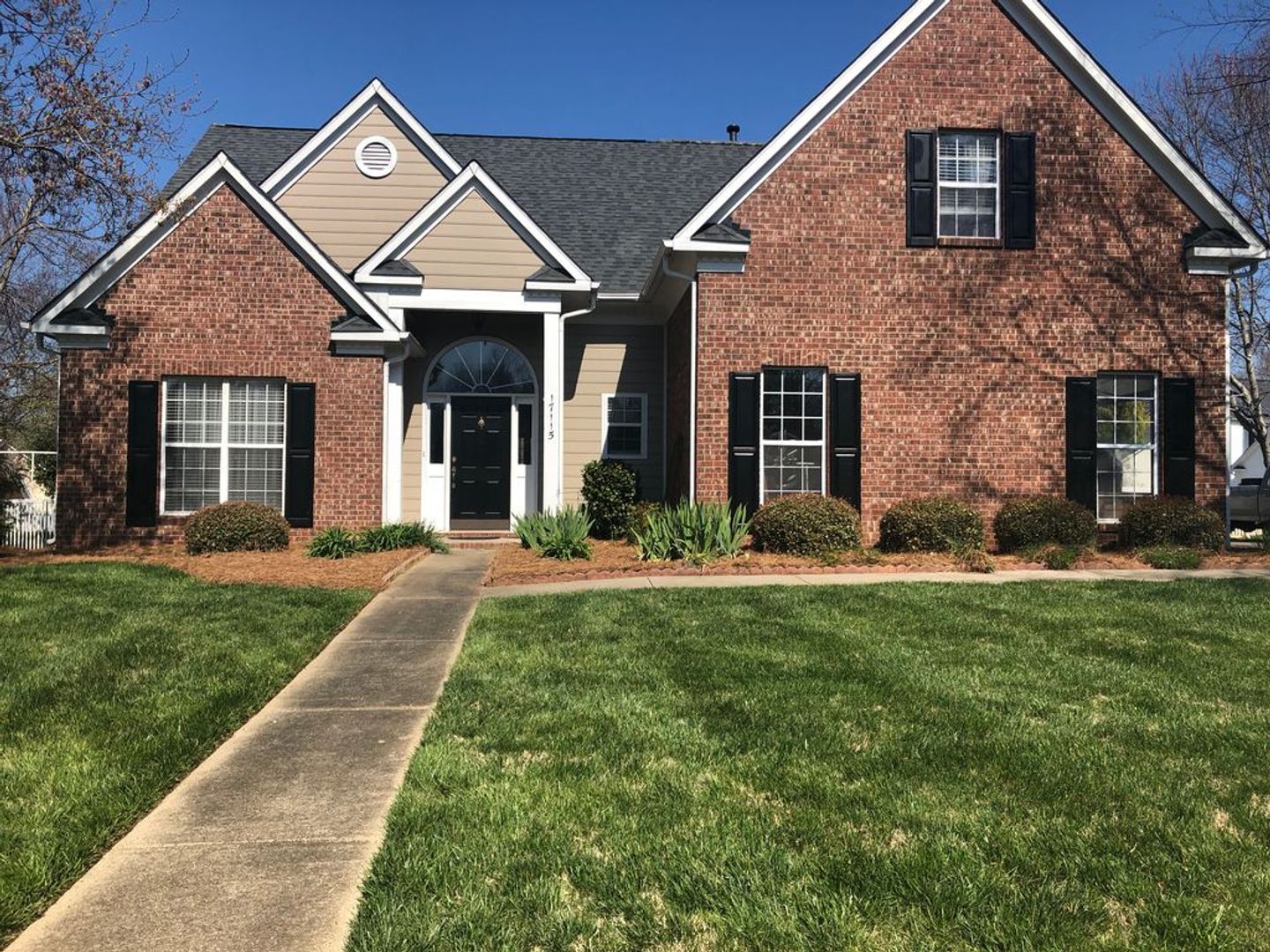 Cornelius House: 17115 Grenache Court