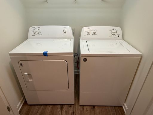 Listing photo thumbnail
