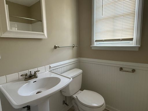 Listing photo thumbnail