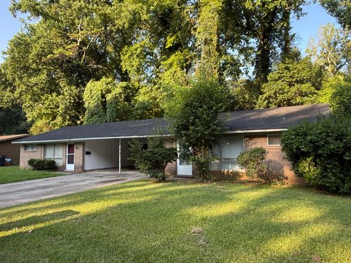 544 Blendwood Dr, Charlotte, NC 28215