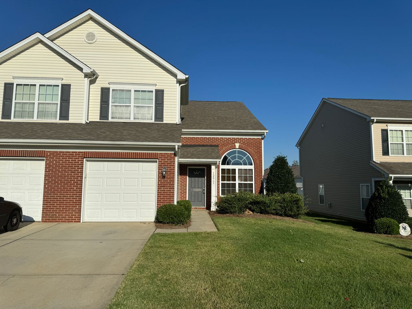 Pineville House: 12069 Stratfield Place Circle - ELT