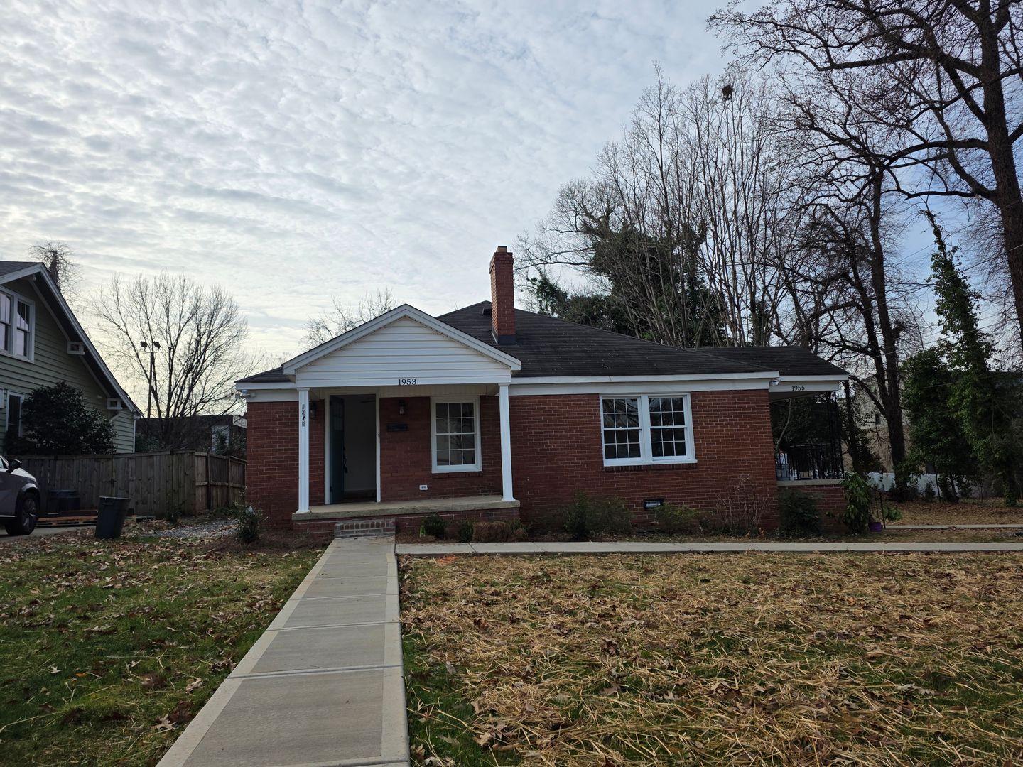 Charlotte House: 1953 Woodcrest Avenue