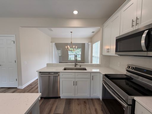 Listing photo thumbnail