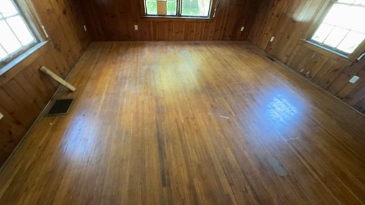 Listing photo thumbnail