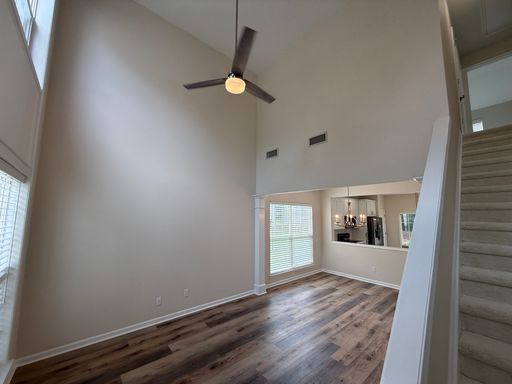 Listing photo thumbnail