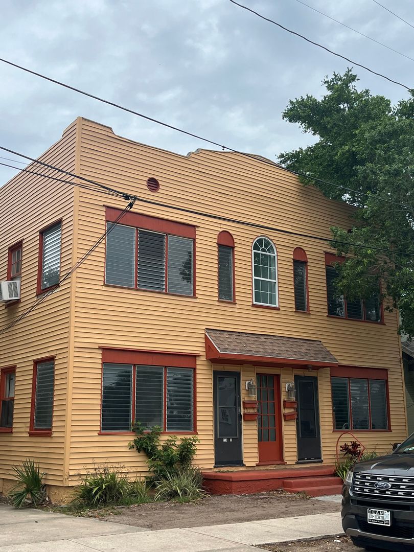 Daytona Beach Apartment: 214 Fremont Ave.