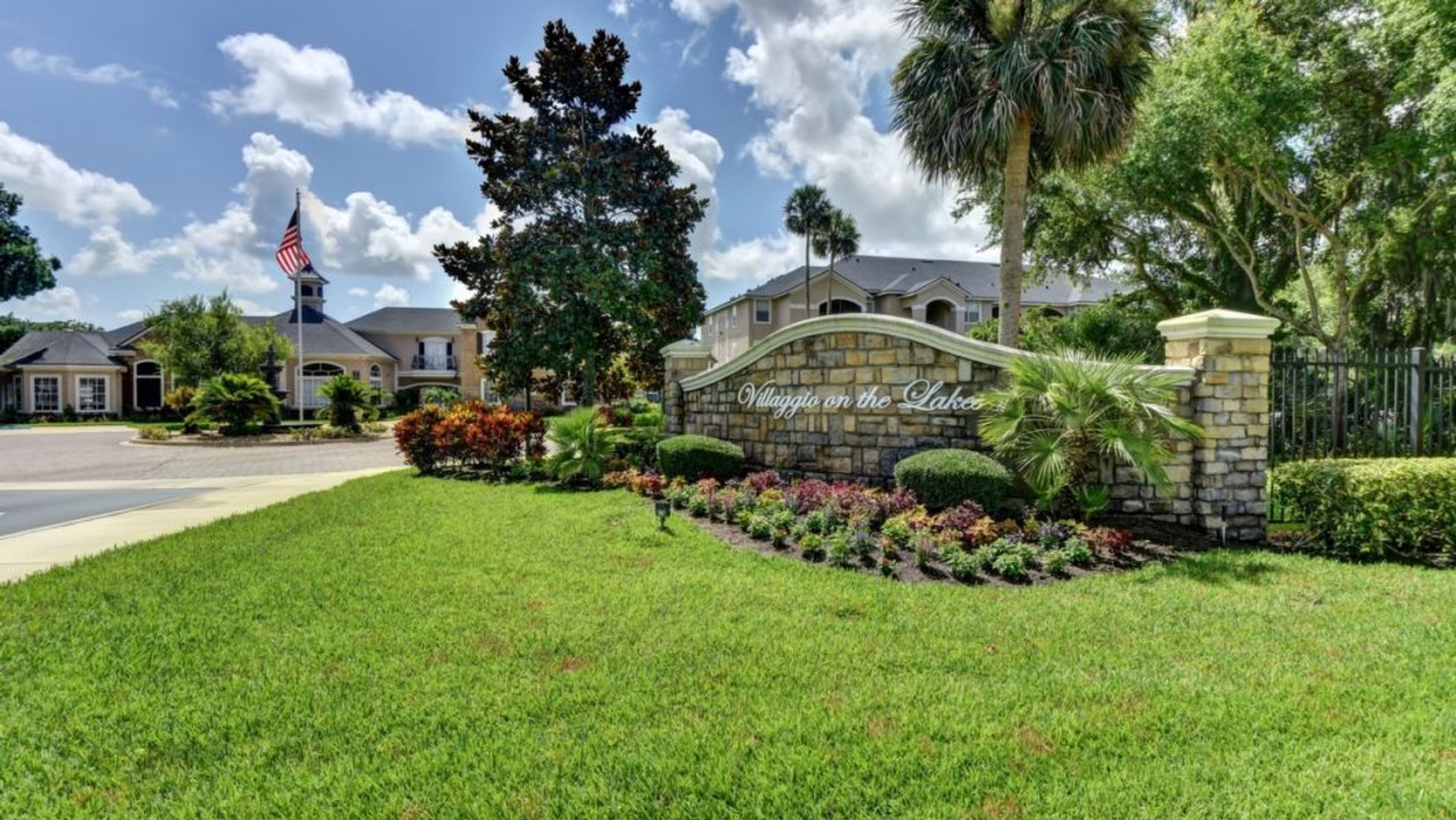 Port Orange Apartment: 940 Village Trail 6-304