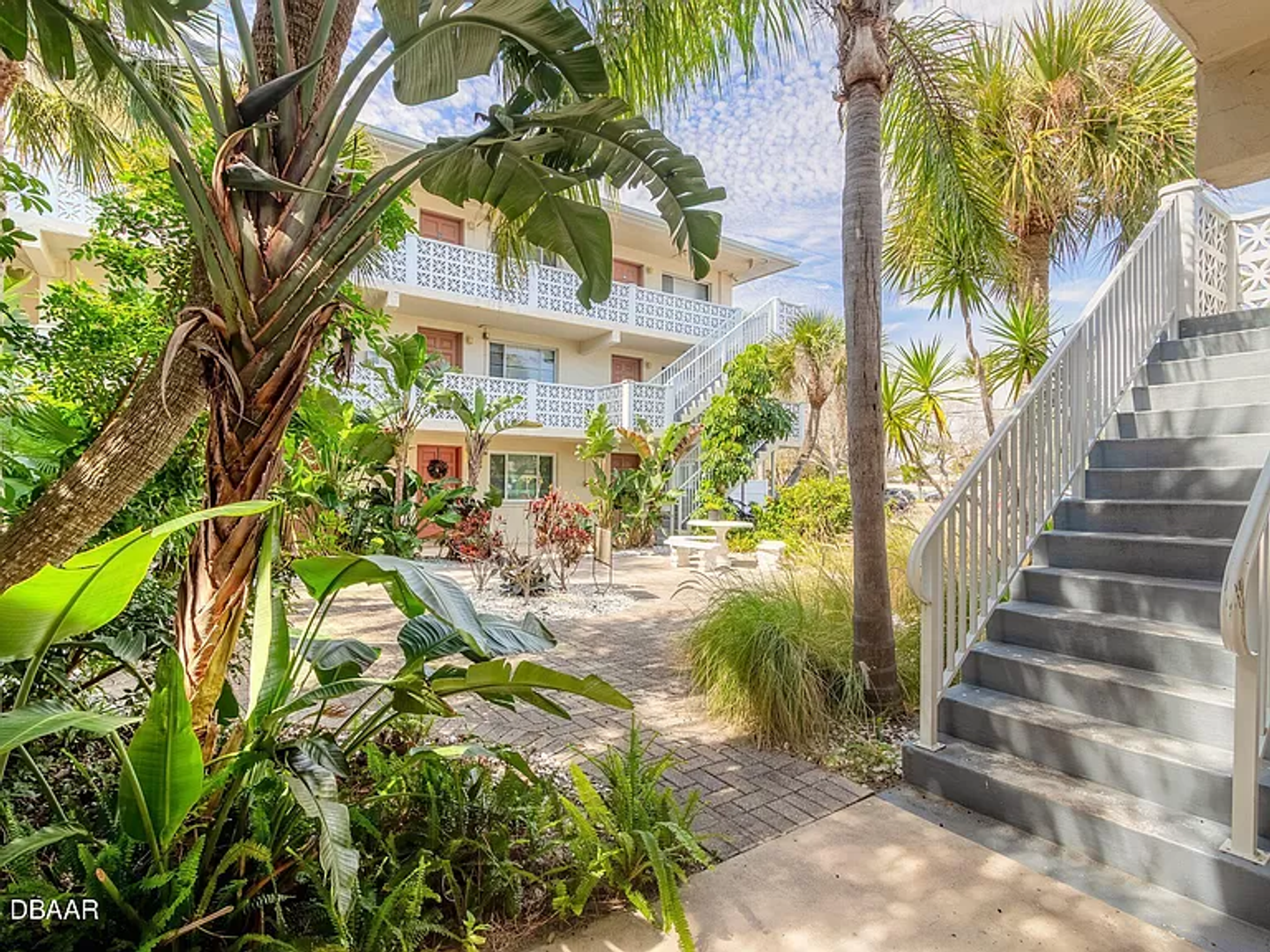 Daytona Beach Condo: 102 S Peninsula Dr