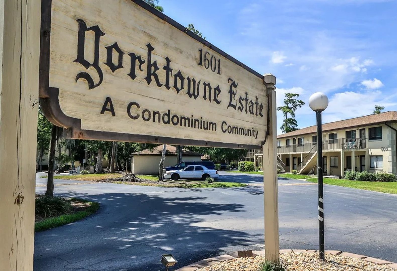 Daytona Beach Condo: 1601 Big Tree Rd