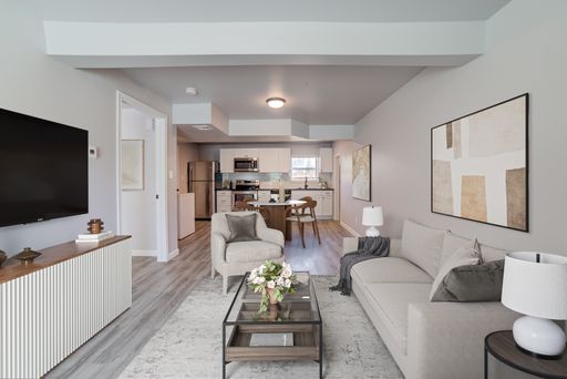 1 bd / 1 bath Kendall Whittier Apartment – photo 1