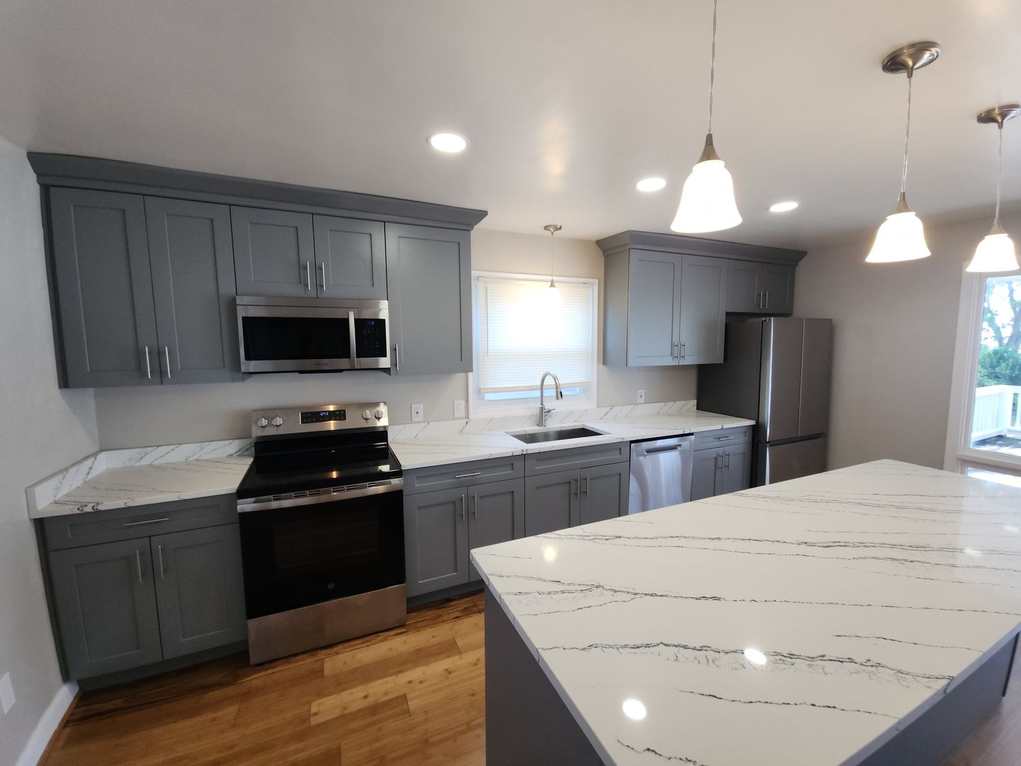 Norfolk Apartment: 1331 Bayville St