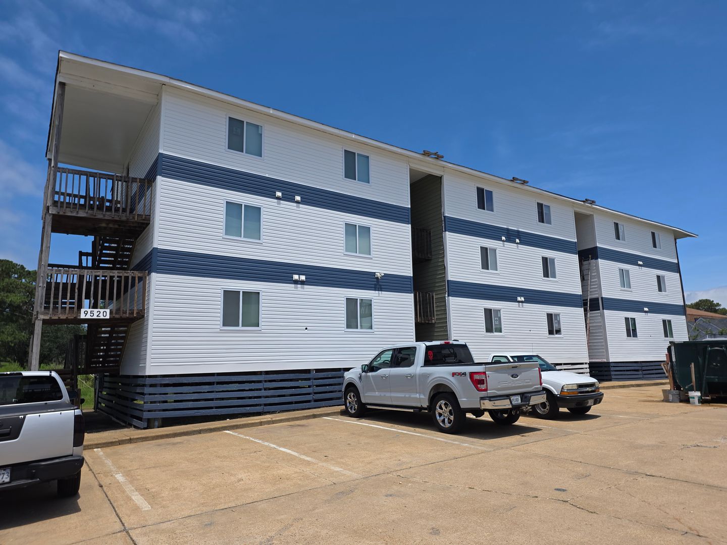 Norfolk Apartment: 9520 4th Bay Street