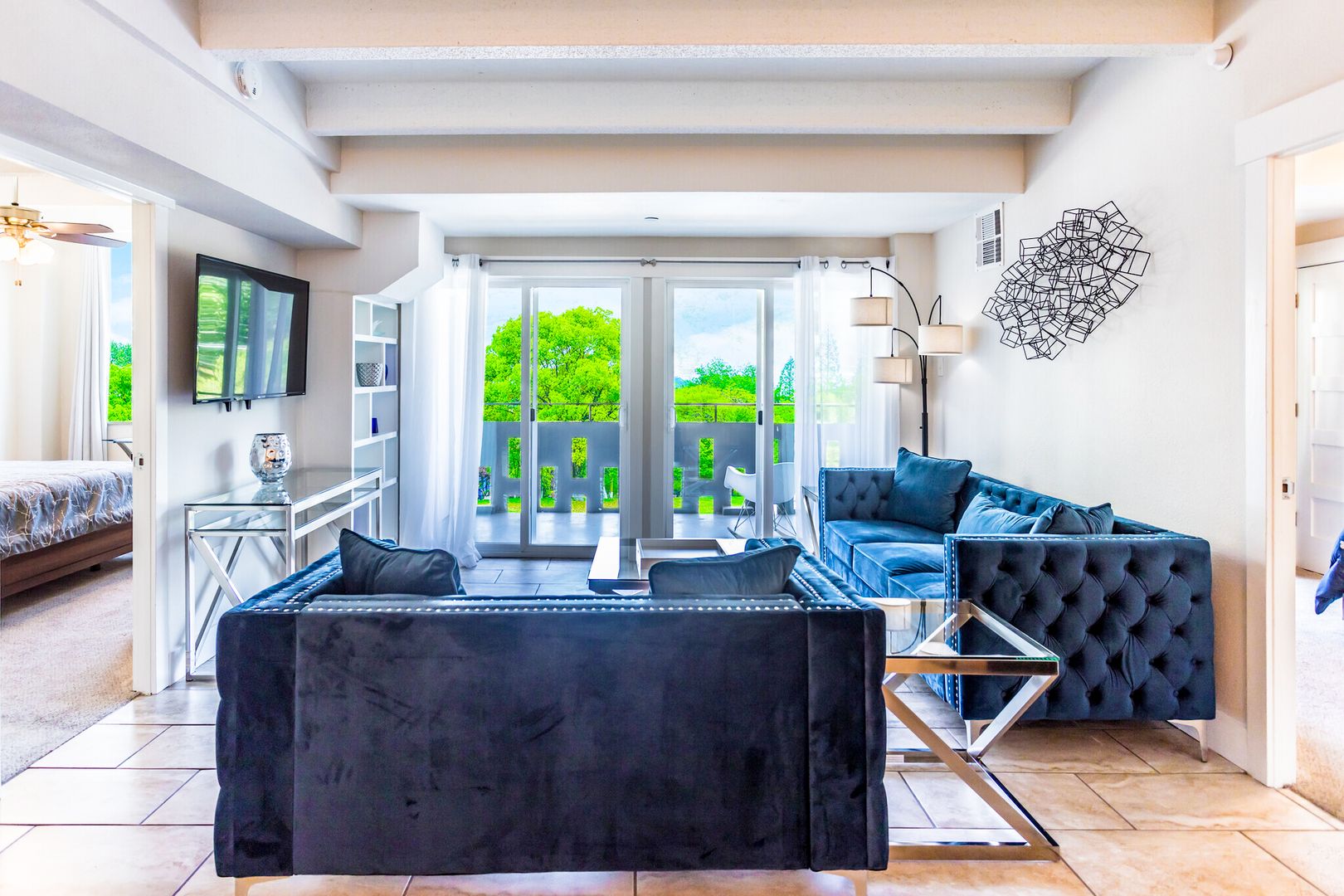 Memphis Apartment: 775 Melrose Street