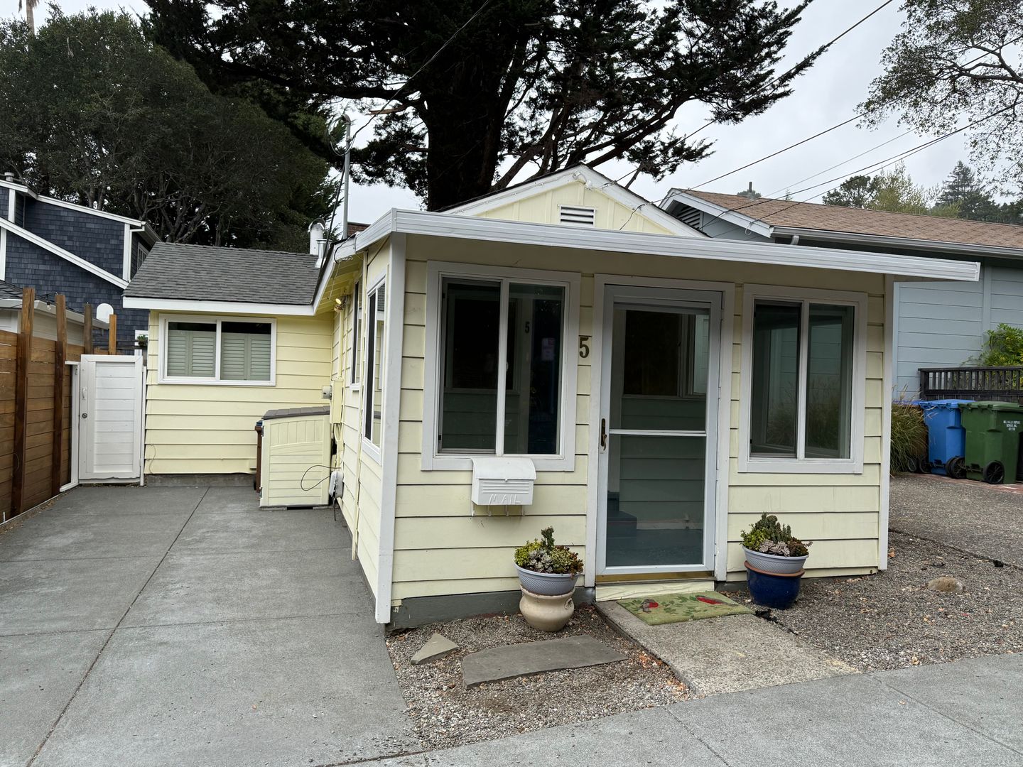 Mill Valley House: 5 Mesa Ave