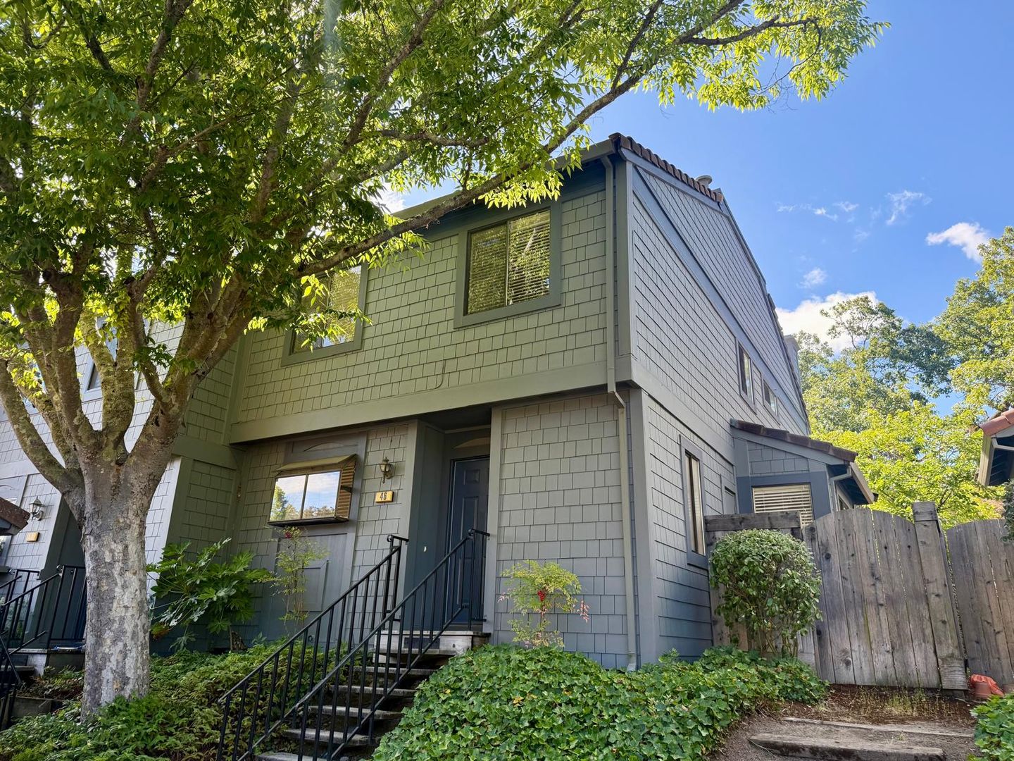 Novato Townhome: 46 Aronia Lane