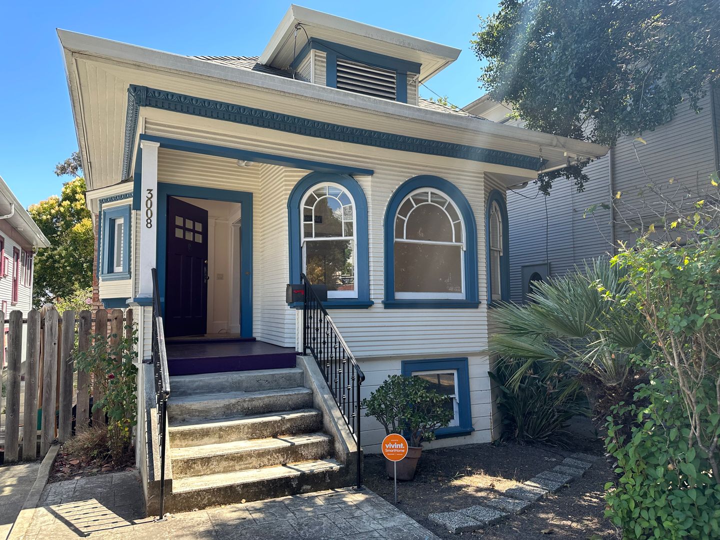 Oakland House: 3008 Brook Street