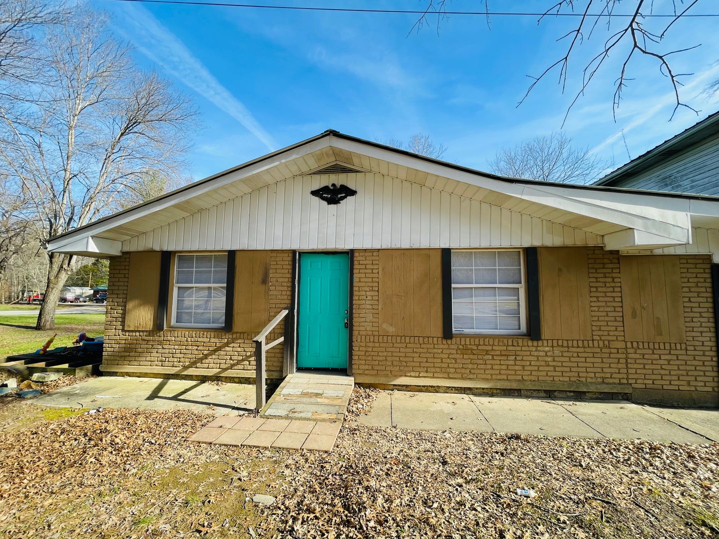 Gray Apartment: S KY Hwy. 233