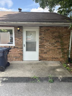 Two Bedroom Apartment Downtown London, KY