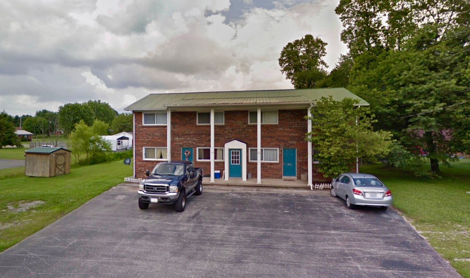 London Apartment: 1470 Court Road