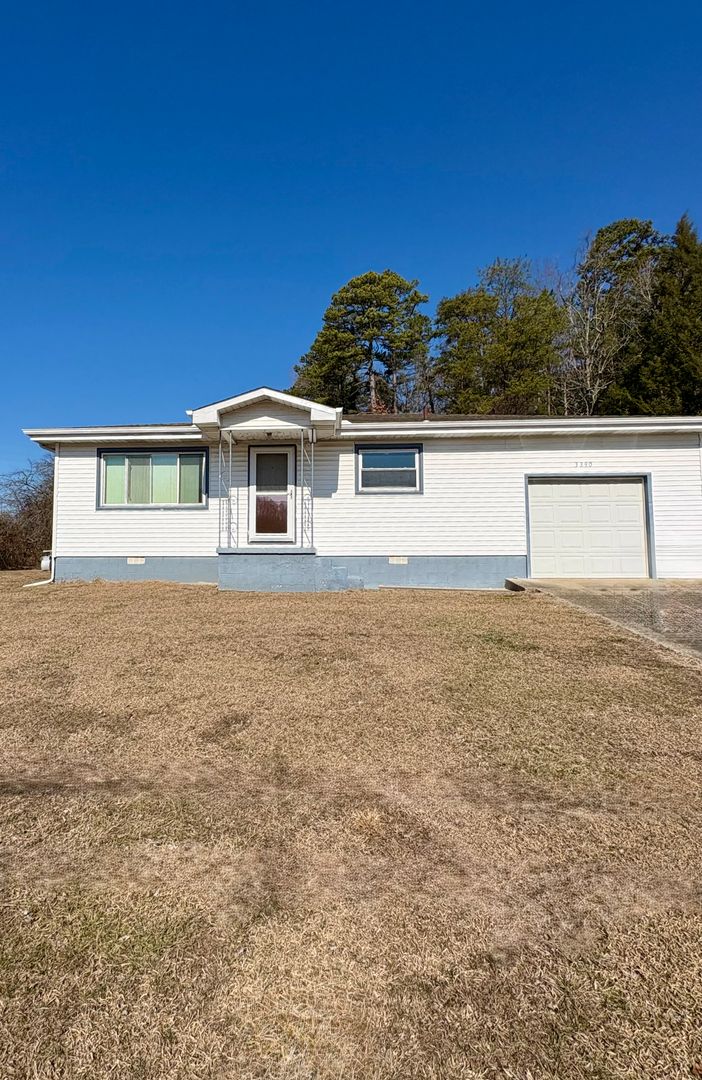 Corbin House: 3390 Cumberland Falls Hwy