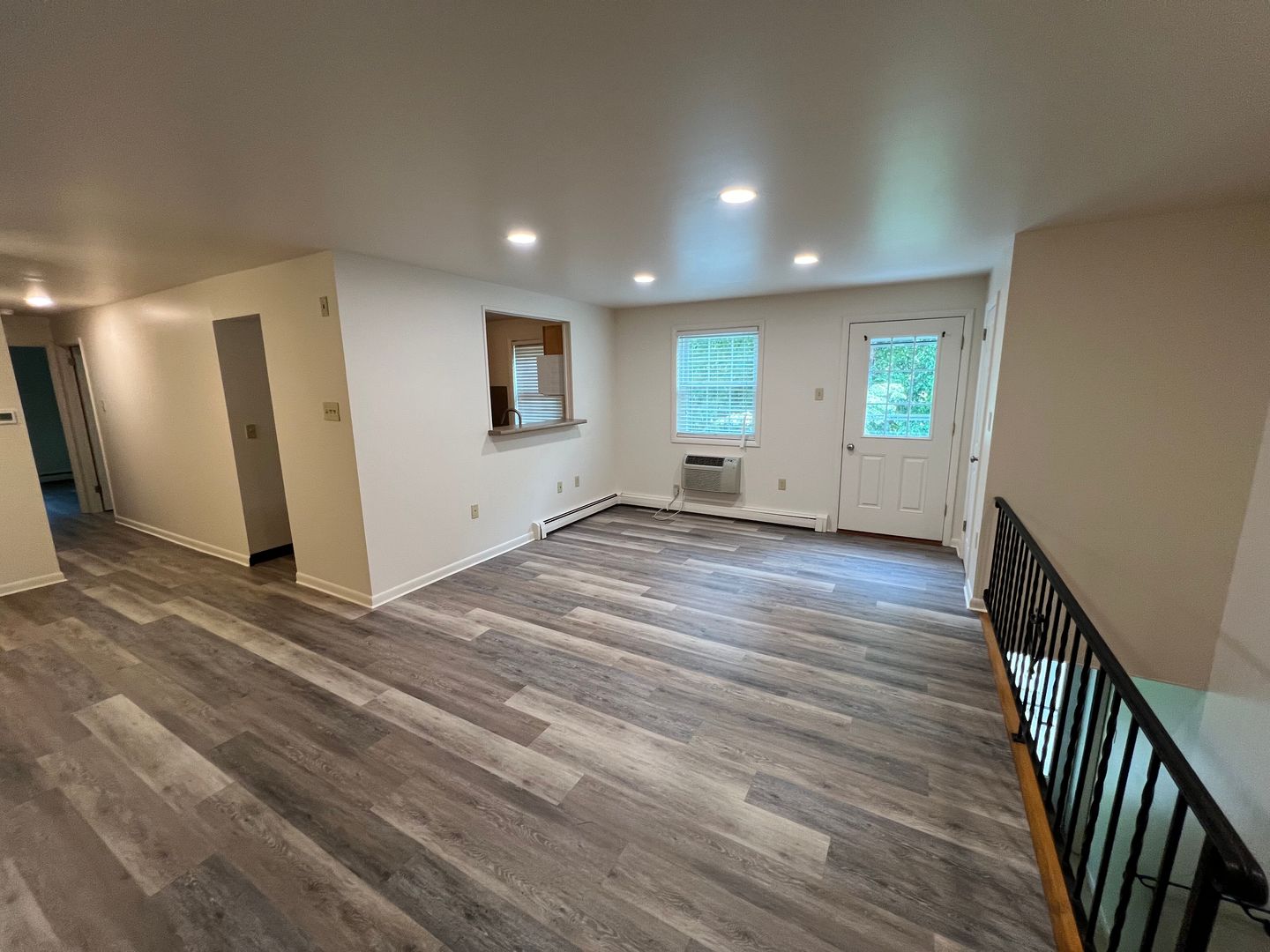 Lancaster Apartment: 20 Echo Valley Lane
