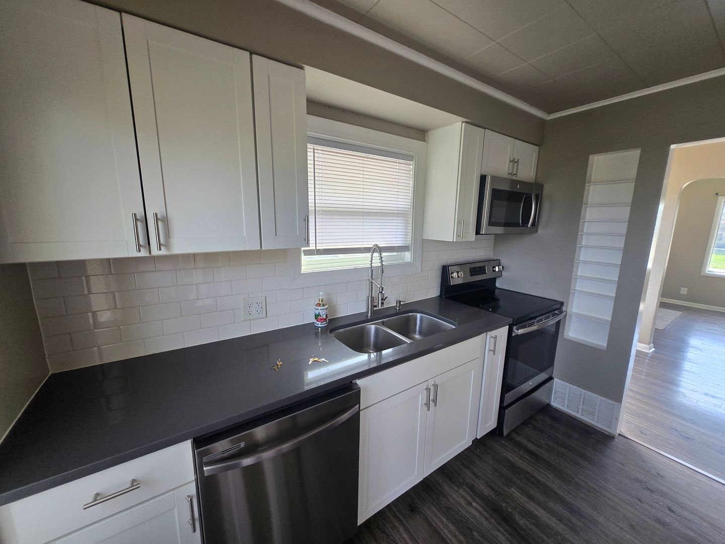 Spokane Valley House: 2406 N Ella Rd