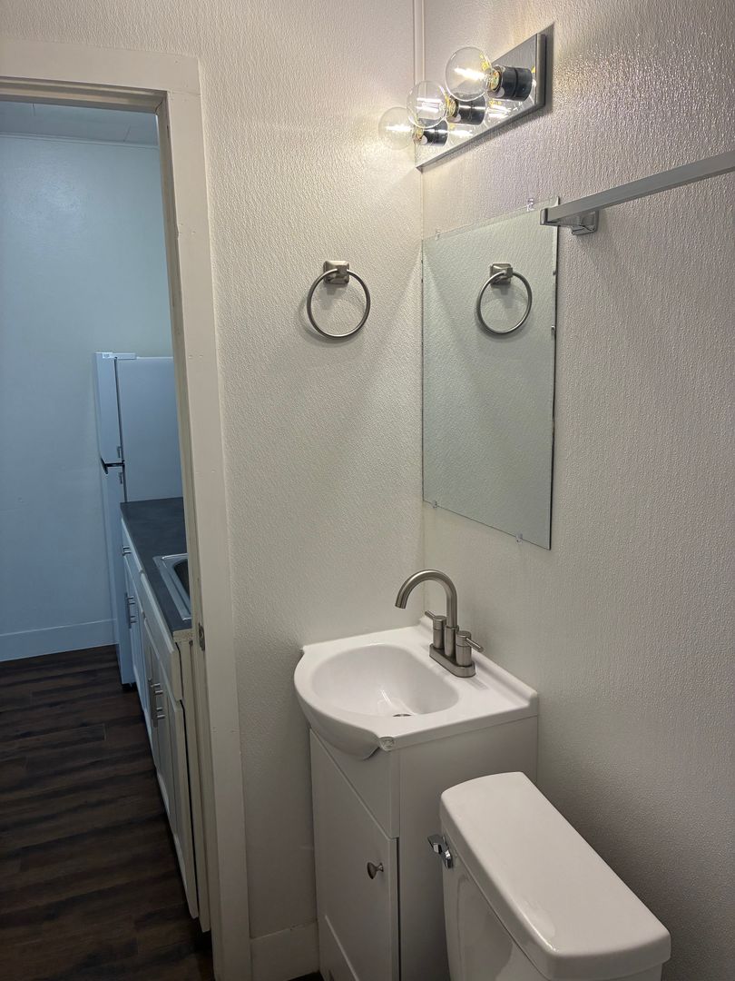 Spokane Valley Apartment: 7419 E 4th