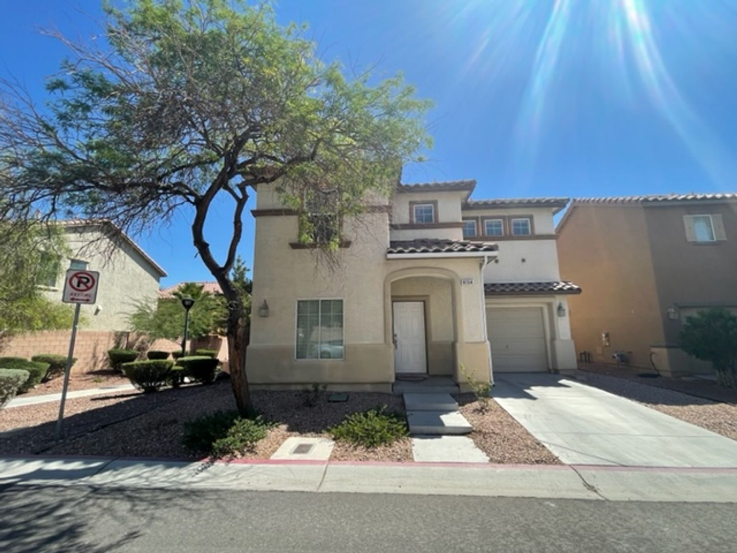 Las Vegas House: 8354 Bismark Sapphire St