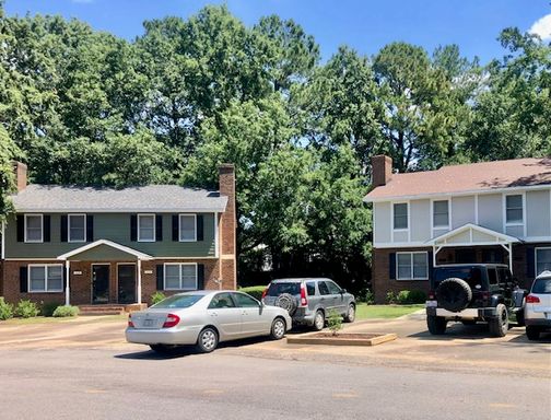 Graceland Townhomes – photo 1