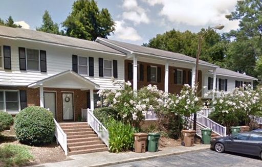 Remodeled Townhome in Downtown Cary – photo 1