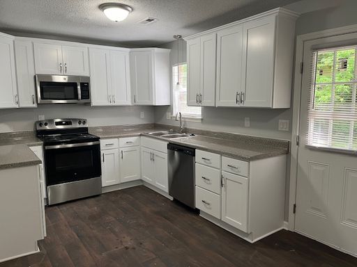 2 Bed 1.5 Bath Rental at 106 Rainbow Court, Cary, NC – photo 1