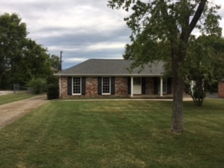 Nashville House: 72 Brookwood Terrace