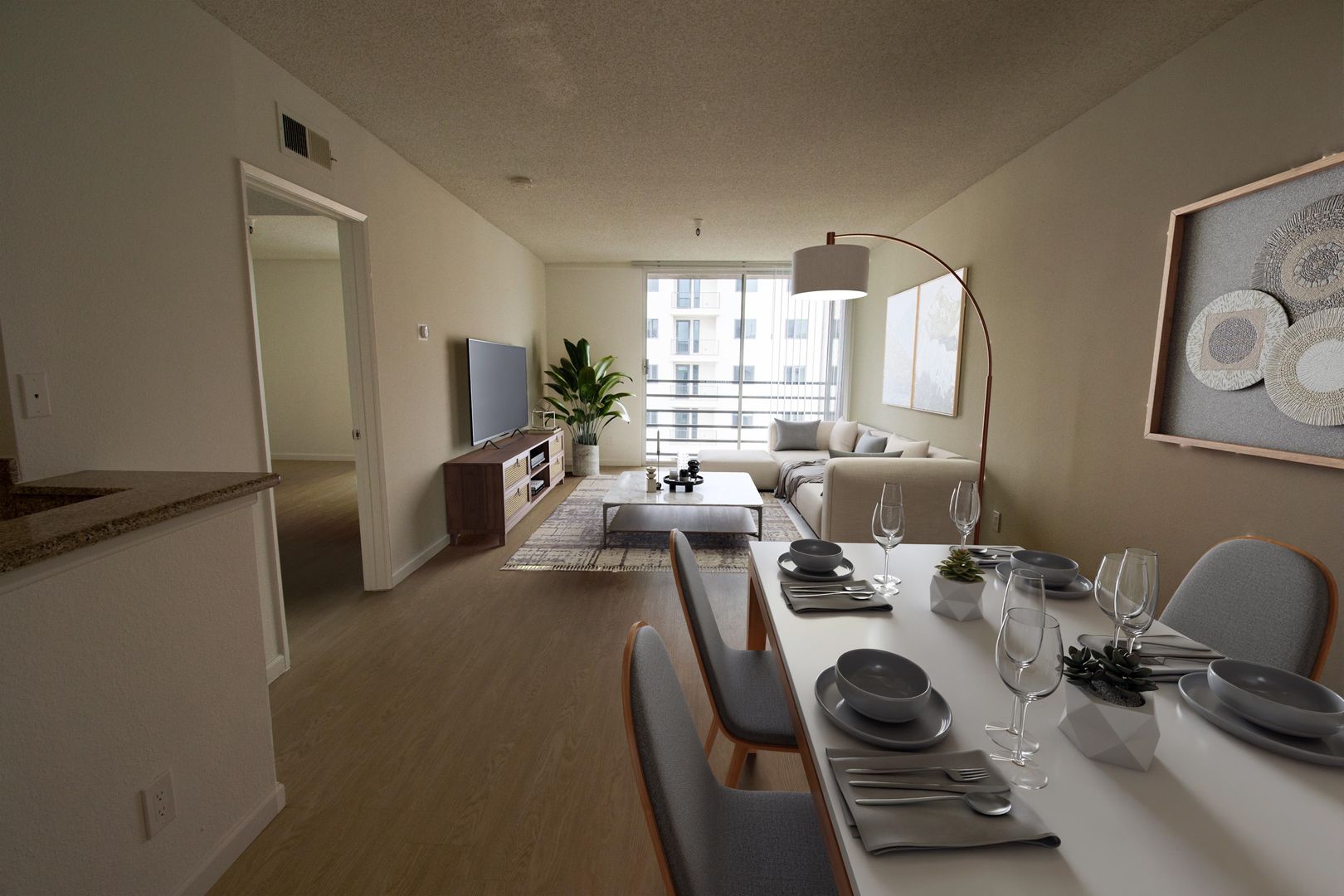 Los Angeles Apartment: 6633 Yucca St.