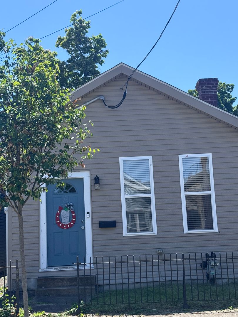 Louisville House: 1020 Payne Street