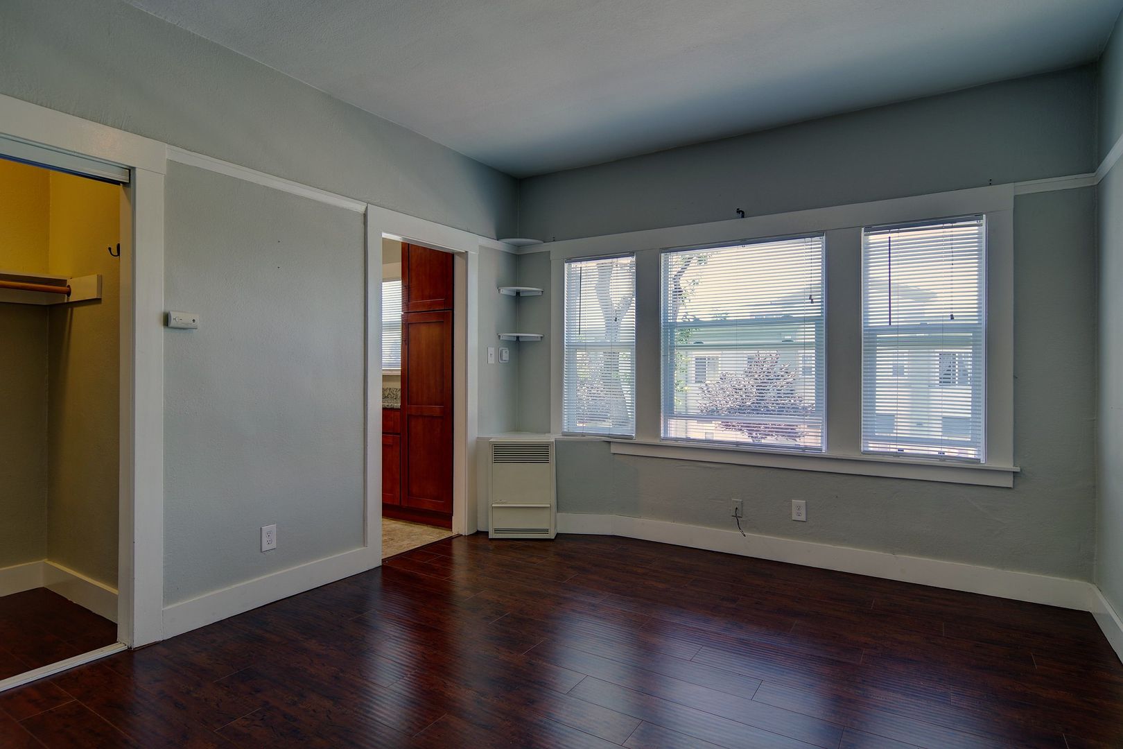 Hayward Apartment: 1201 B Street