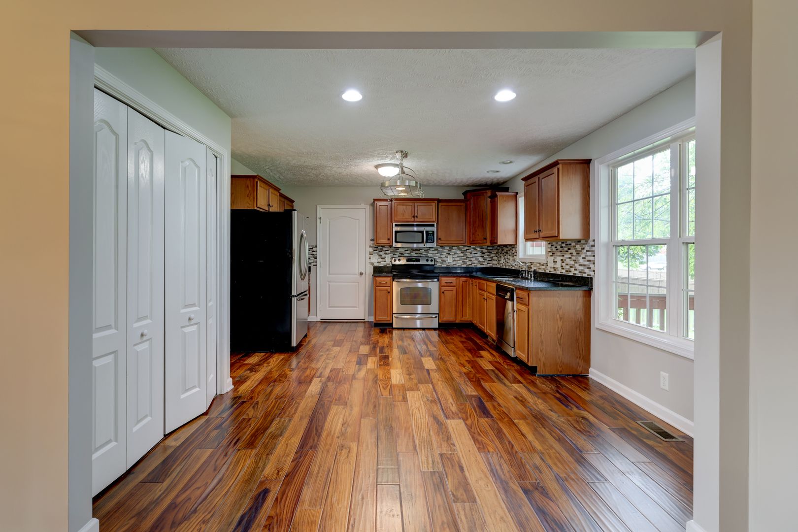 791 Colin Ct 6 of 12