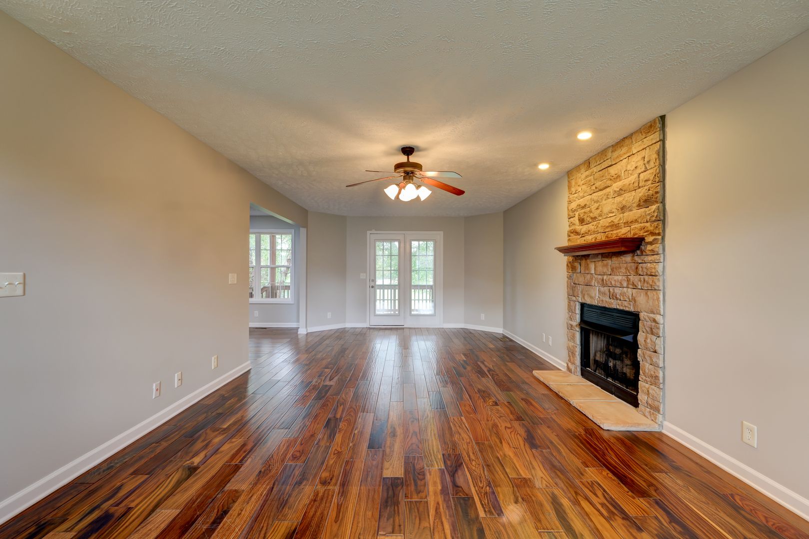 791 Colin Ct 8 of 12