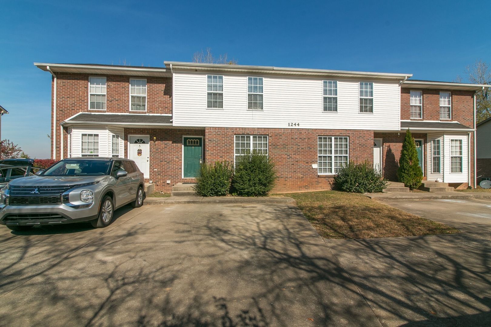 Clarksville Apartment: 1244 Parkway Place