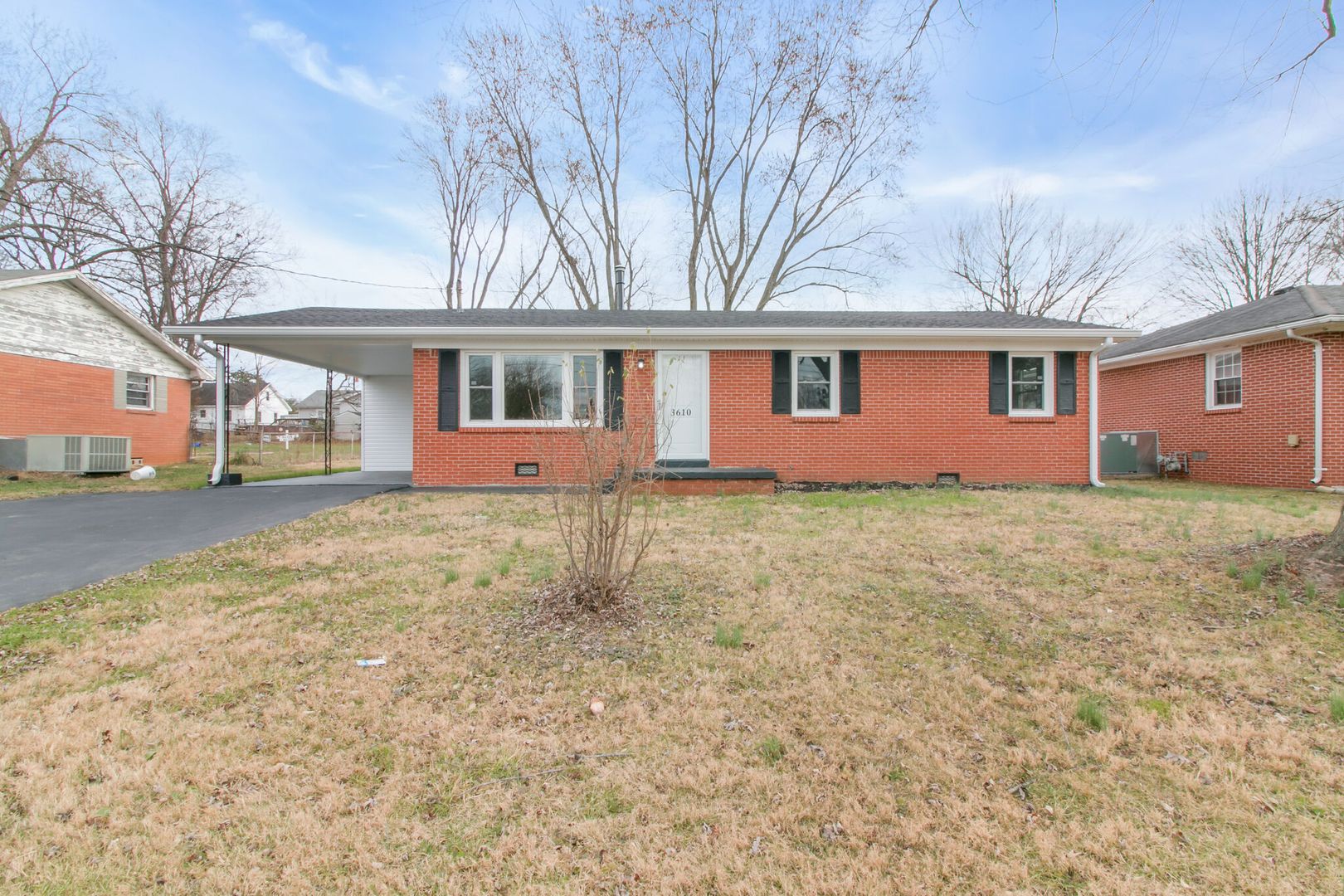 Hopkinsville House: 3610 Gale Ln