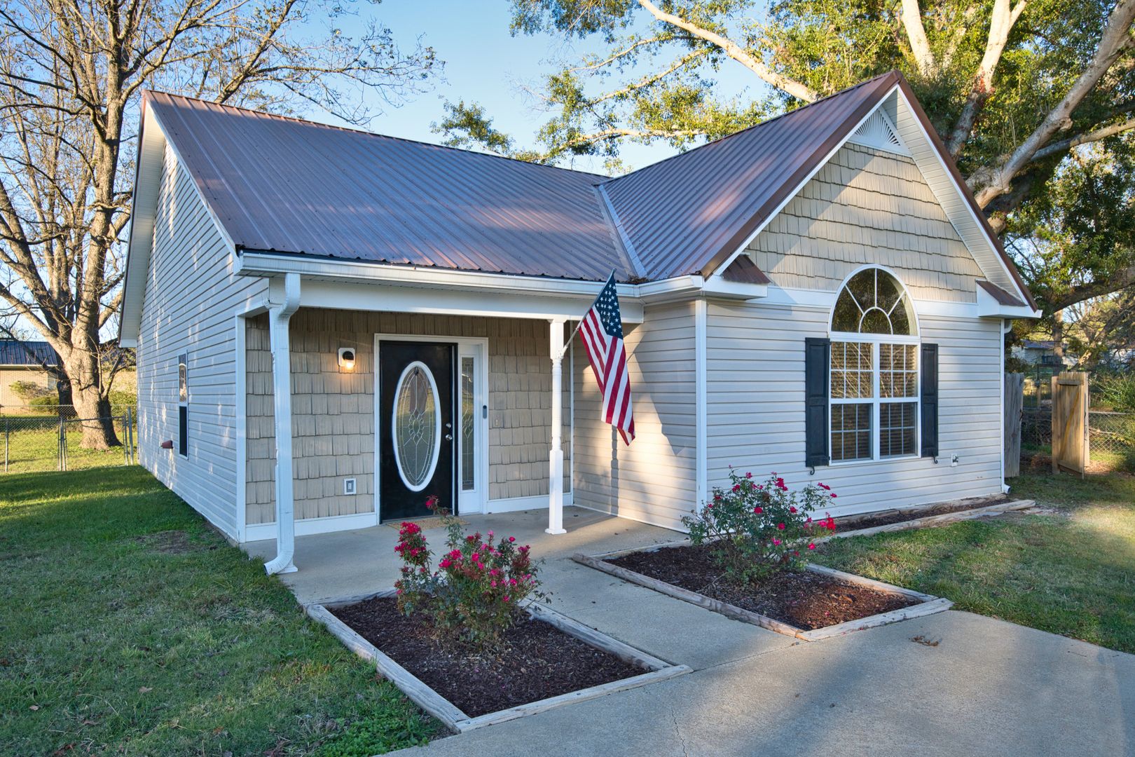 Oxford House: 1311 Circle Drive