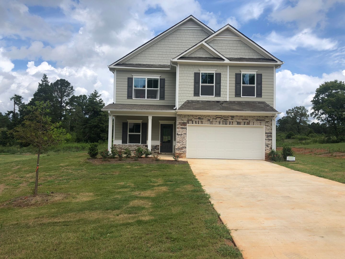 Jacksonville House: 531 Fairway Drive SW