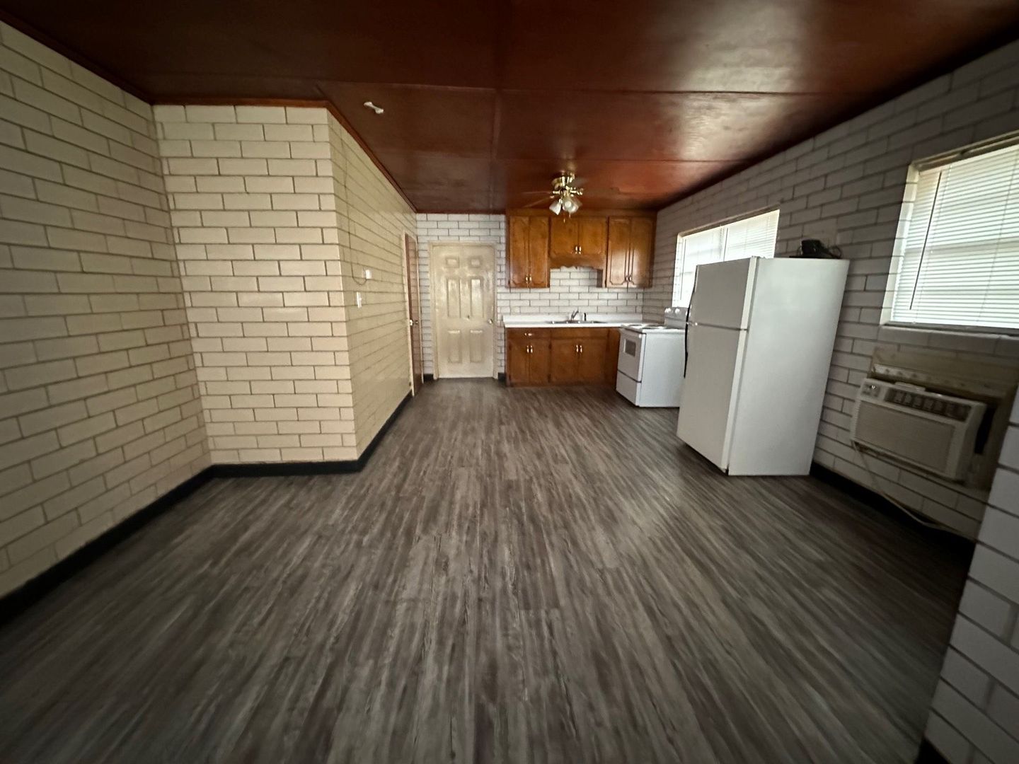 Jacksonville Apartment: 380 Quill Avenue