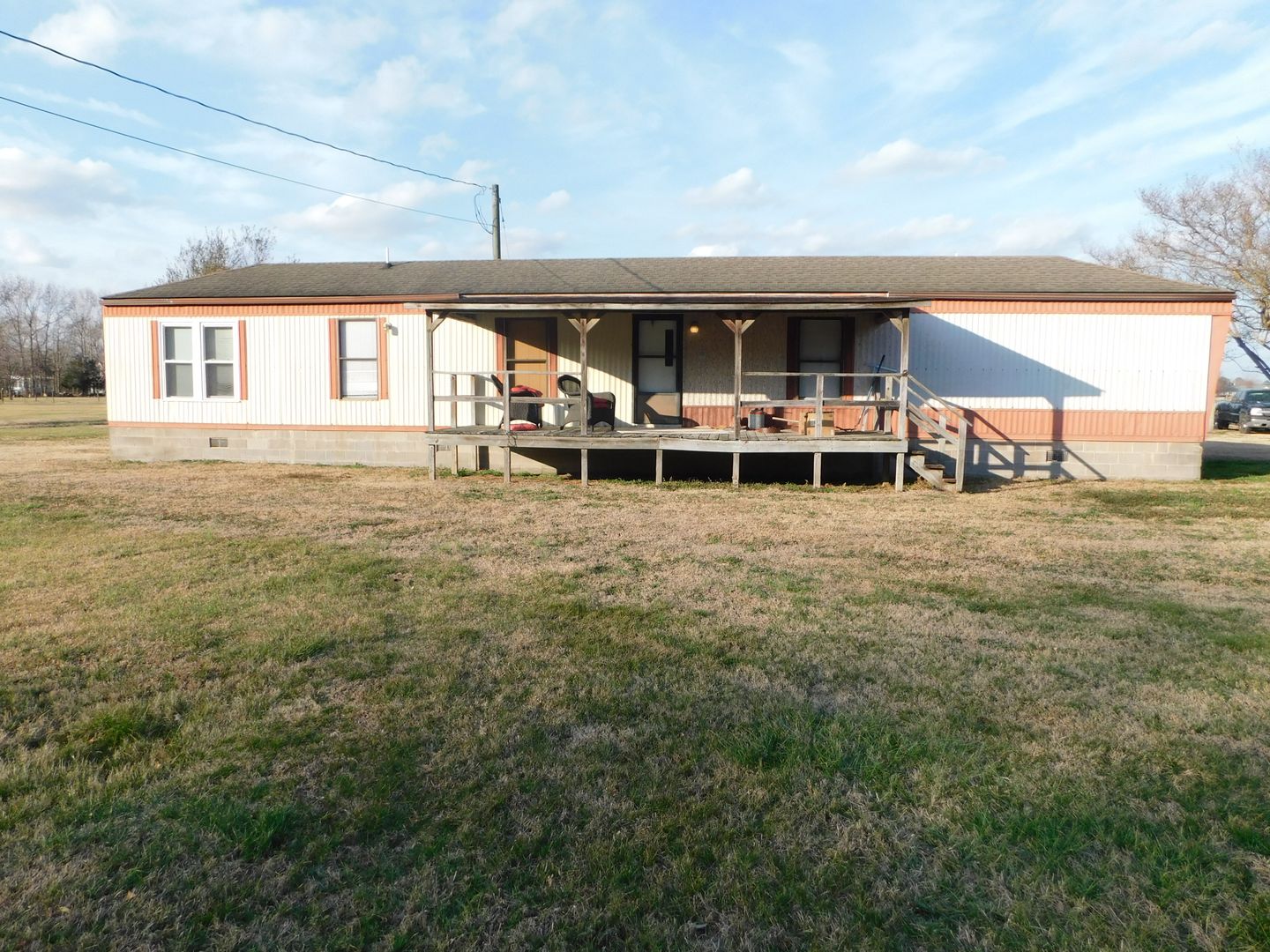 Elizabeth City House: 858 Wellfield Rd