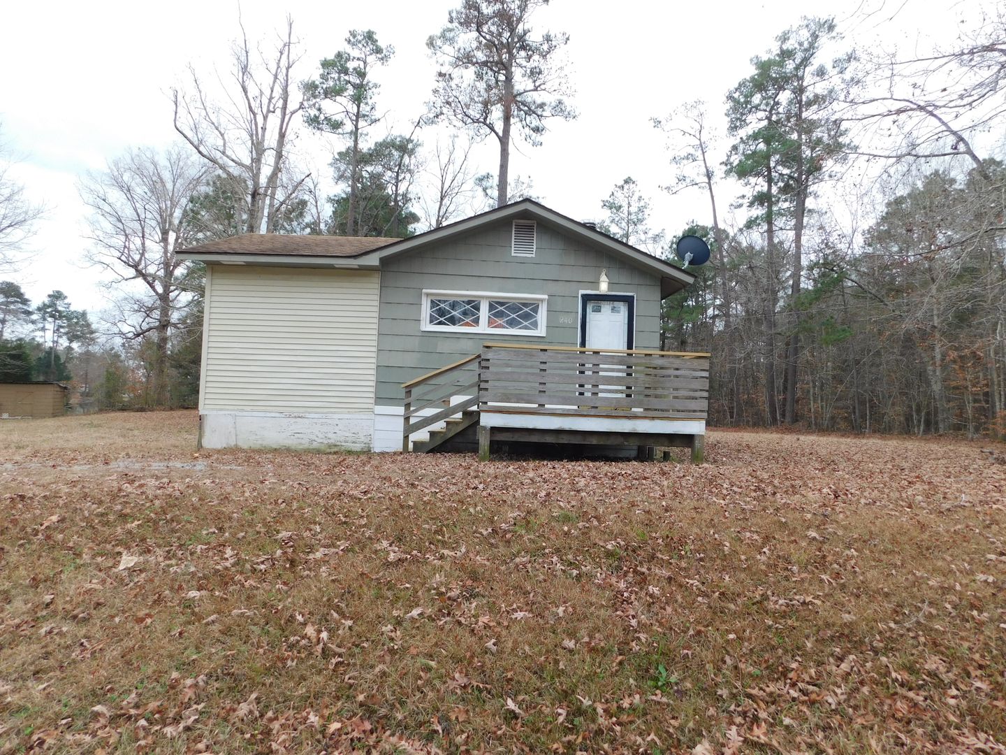 Hertford House: 240 Dogwood Dr