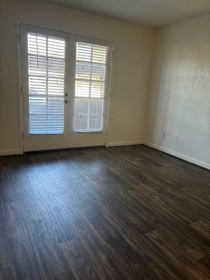 Scottsdale Apartment: 5995 N 78th St