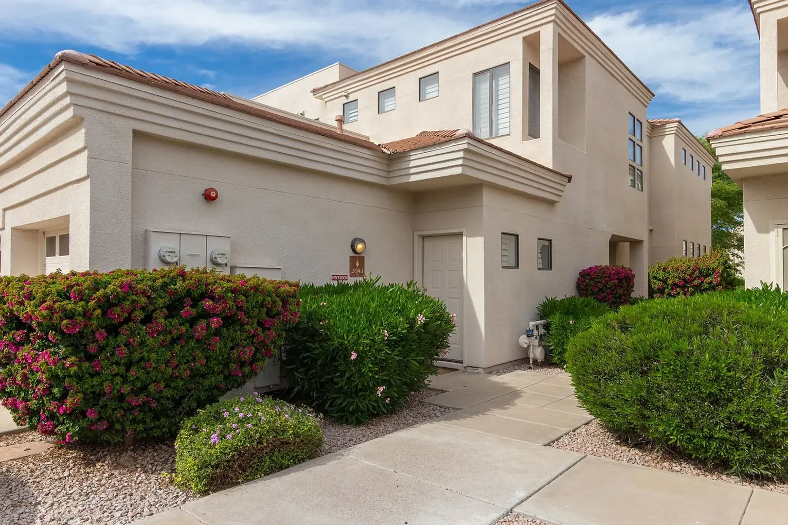 Scottsdale Condo: 8270 N Hayden Rd #2043