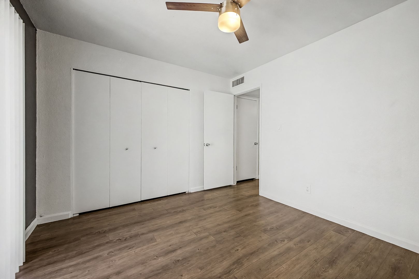 Unfurnished bedroom at 15 on Cambridge.