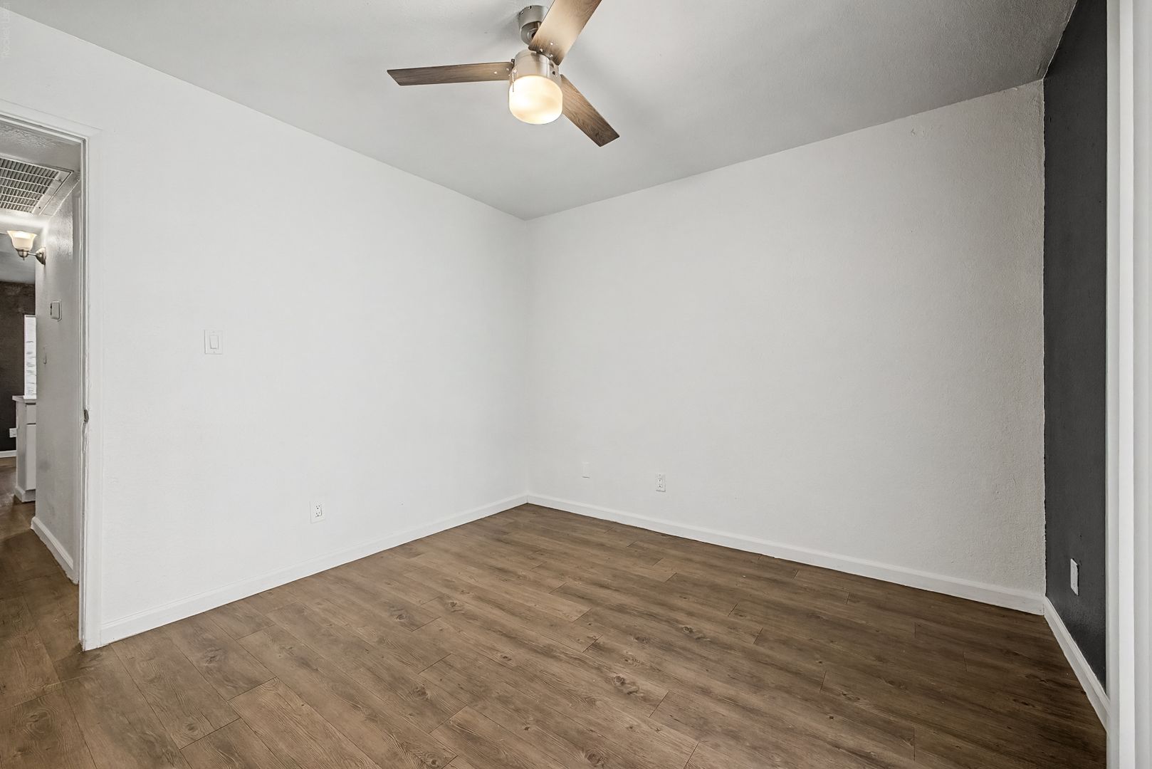 Unfurnished bedroom at 15 on Cambridge.